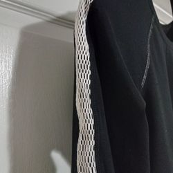 Woman's Small ATHLETA black Exercise Top. Xxs