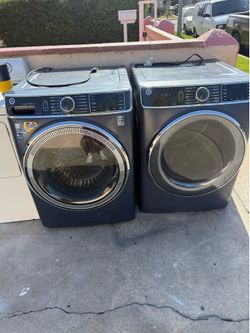 GE washer. Gas dryer. Free delivery