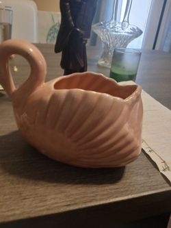 "Cottagecore" retro pink swan planter
