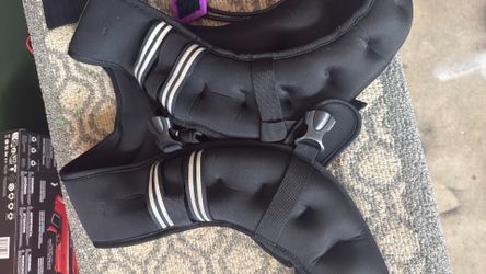 40lb weighted vest
