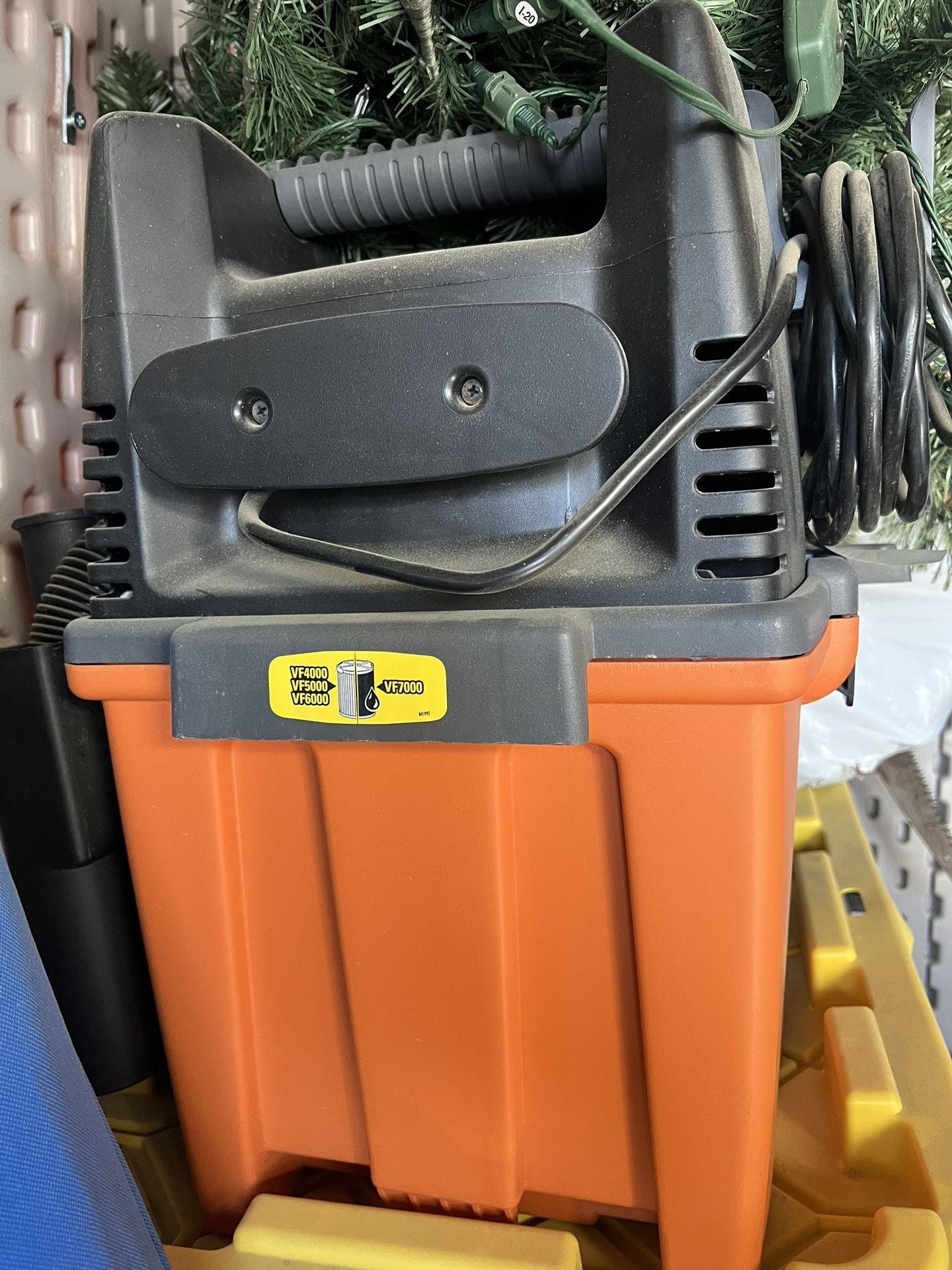 Wet Dry Vacuum 