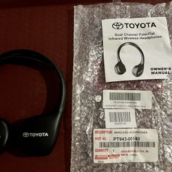 Toyota Wireless Headphones 