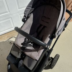 Stokke Trailz All-Terrain Stroller- one wheel needs inner tube replacement