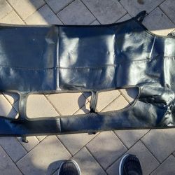 Colgan Front End Mask Bra 2pc. Fits Hyundai Veloster 2012-2015