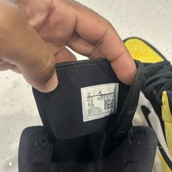 Men’s Jordan 1s Mid yellow toe