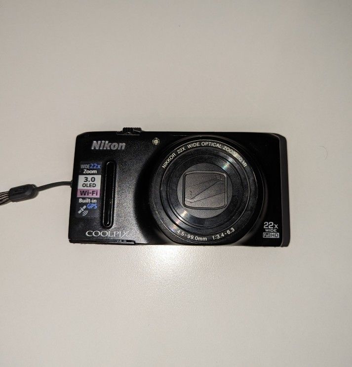 Great Camera Rarely Used!!! Nikon Coolpix S9500 Black