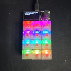 Adafruit Macropad