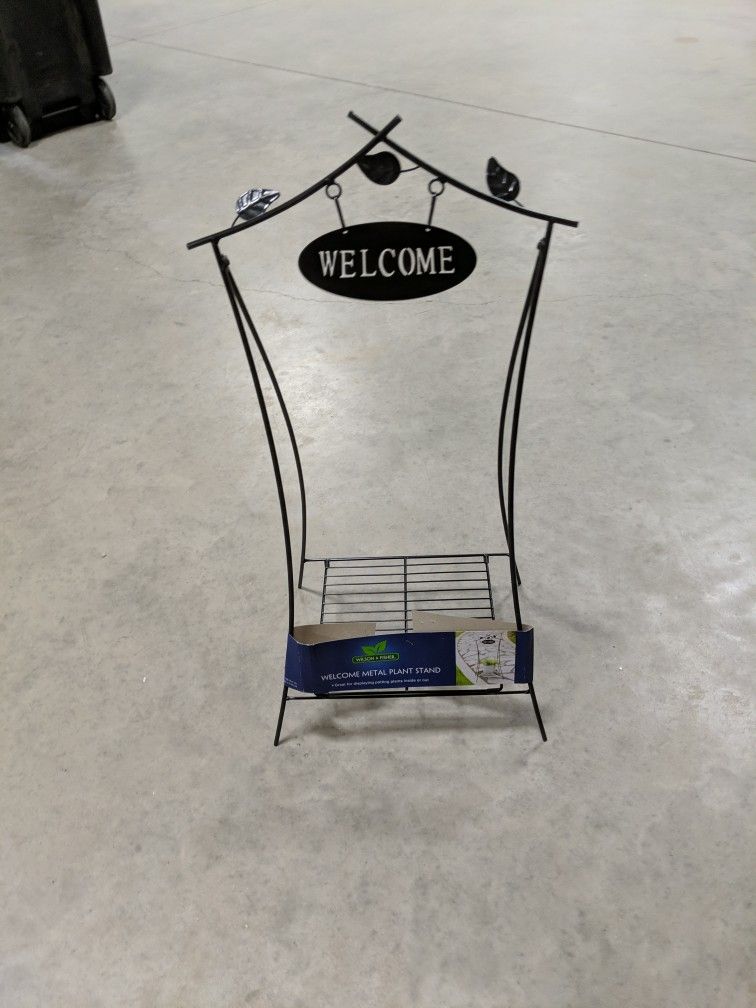 Welcome Plant Stand