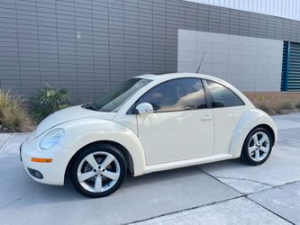 2007 Volkswagen New Beetle 2.5 2.5 2dr Coupe (2.5L I5 5M)