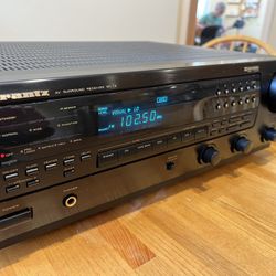 Vintage Marantz SR-73 Receiver