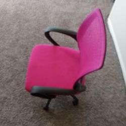 Gently Used Hot Pink Computer Chair