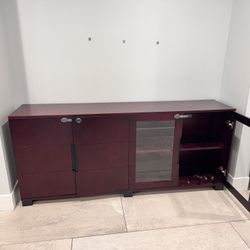 Free Cabinet 