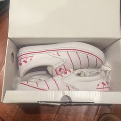 In N Out Shoes