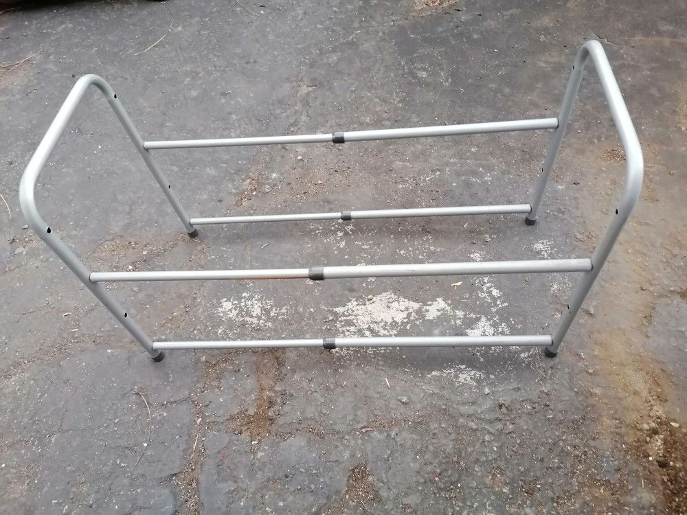 Shoe Rack two shelves great condition