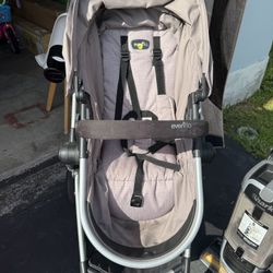 Evenflo PIVOT Stroller 