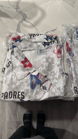 Padres Patriotic Aloha Shirt L and XL