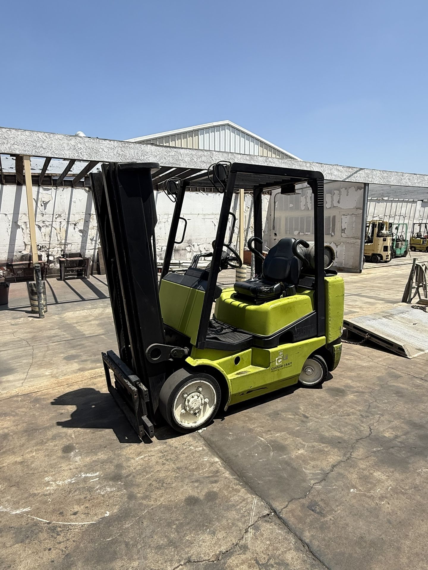 Forklift 5,000lb