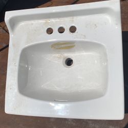 New Gerber First Quality Acid Resistant Sink 19”x17”