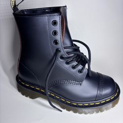 Doc Martin Boots 