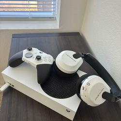 Xbox Series S Bundle Deal