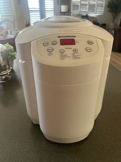 Breadman Bread Making Machine