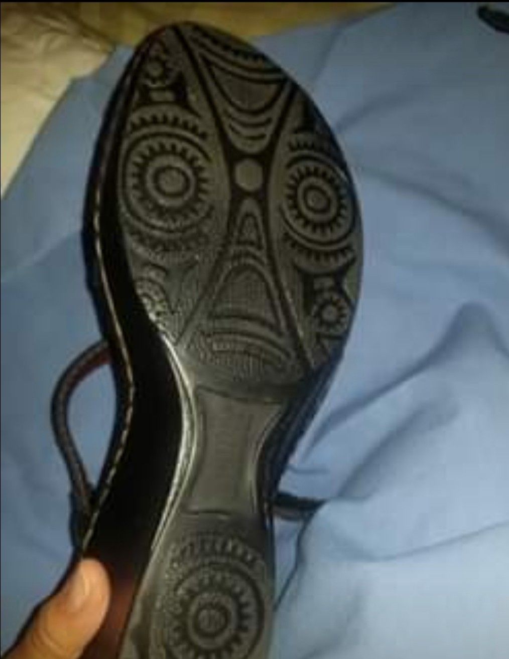 Women's sandals size 10