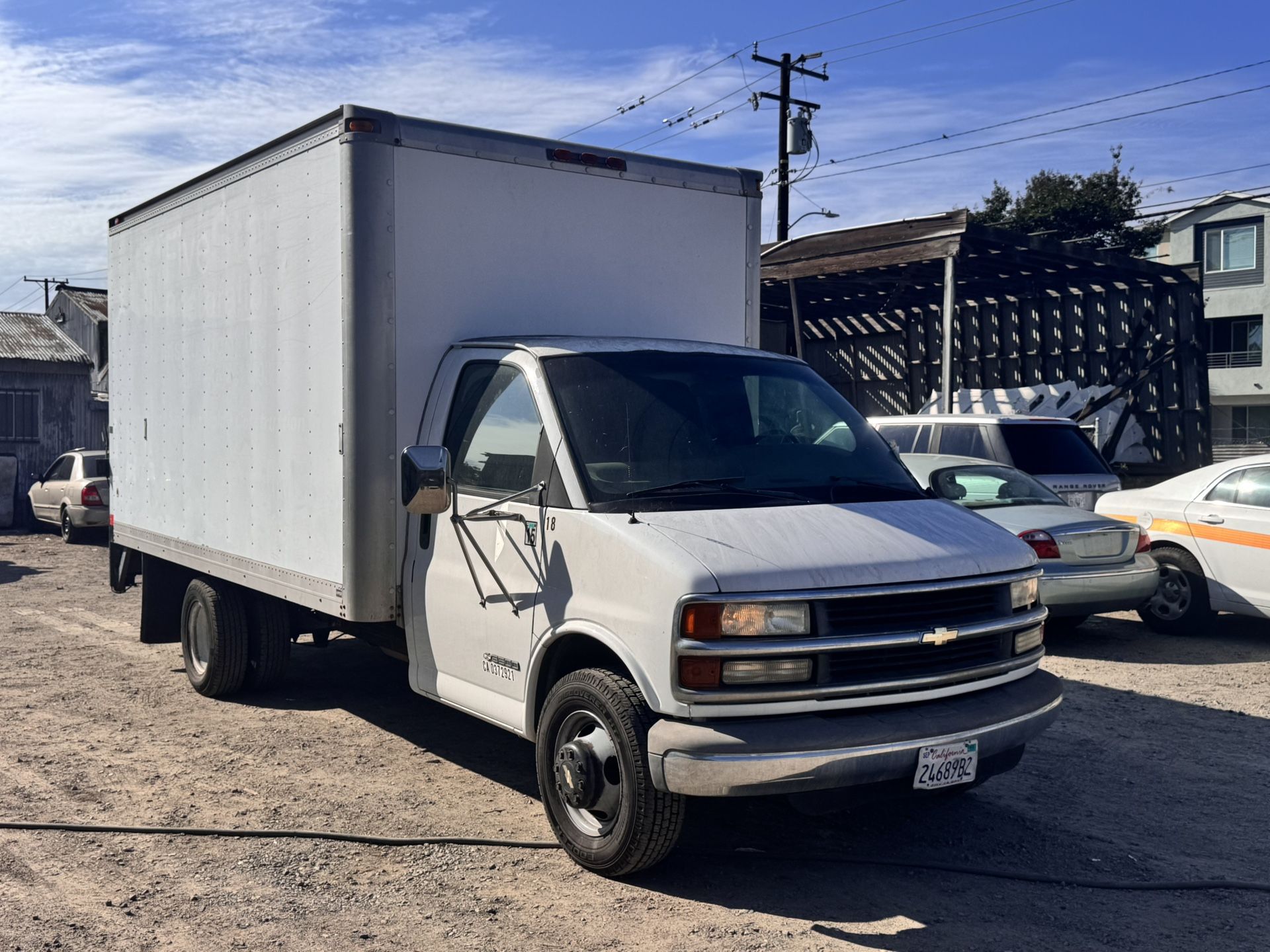 2002 Chevrolet Express Commercial Cutaway • Box Truck