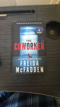 The Coworker (Freida Mcfadden)
