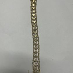 14 Karat Gold Rope Bracelet With Hearts 