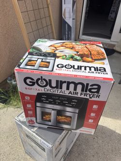 Gourmia Digital 8 qt Air Fryer, Black - Window, Light