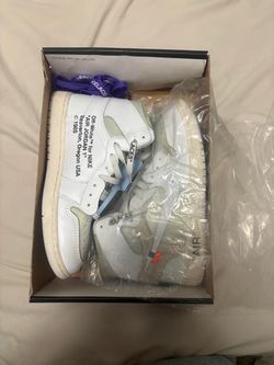 OFF WHITE Jordan 1’s