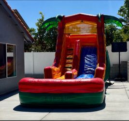 Commercial jumper water slide with blower