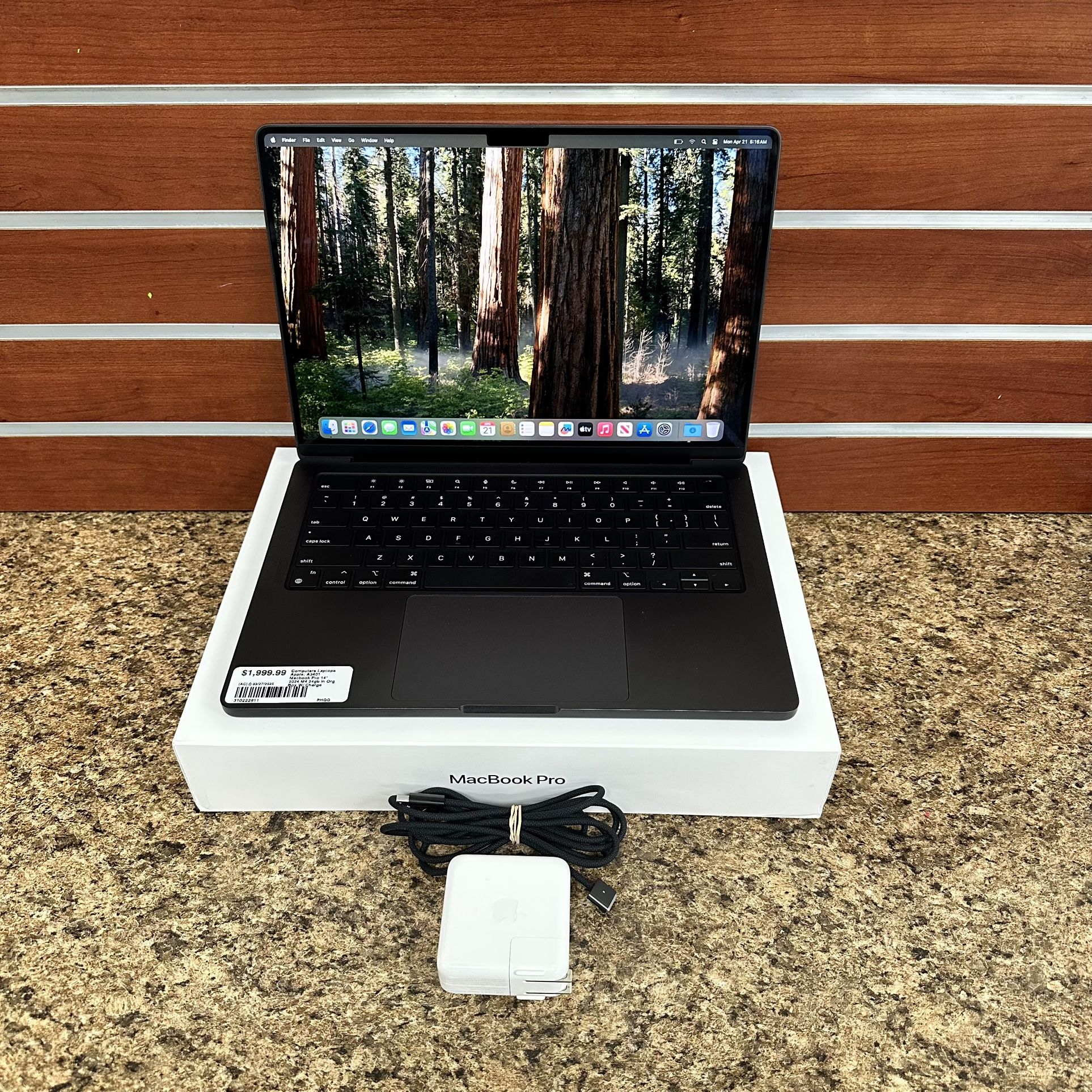 APPLE MACBOOK PRO 14” 2024