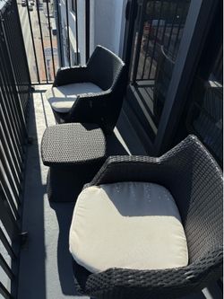 Outdoor furniture set