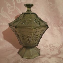 Vintage Olive Green Anchor Hocking Candy Dish On Pedestal 