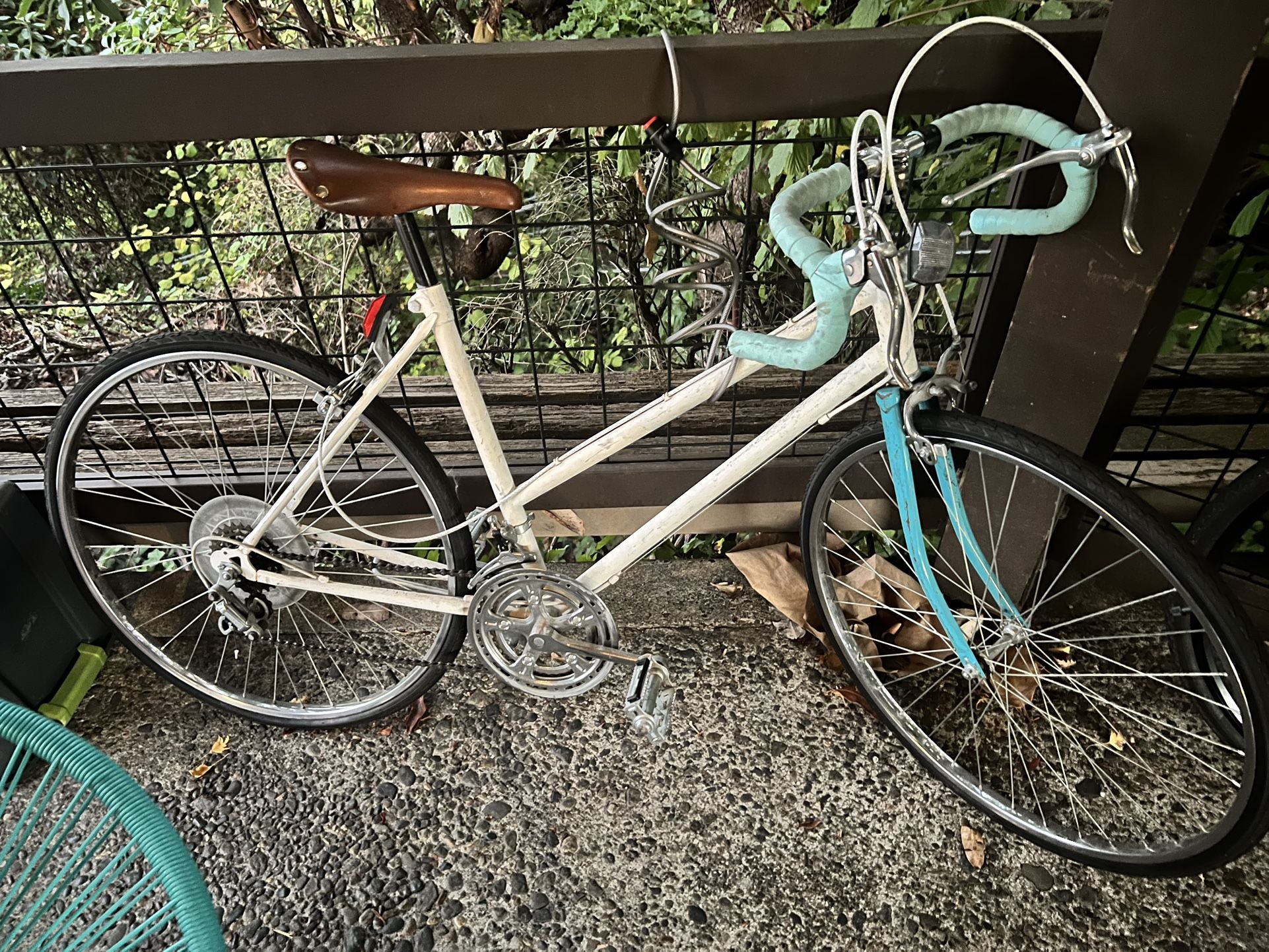  Vintage Road Bike Unmarked New Tubes And Tires