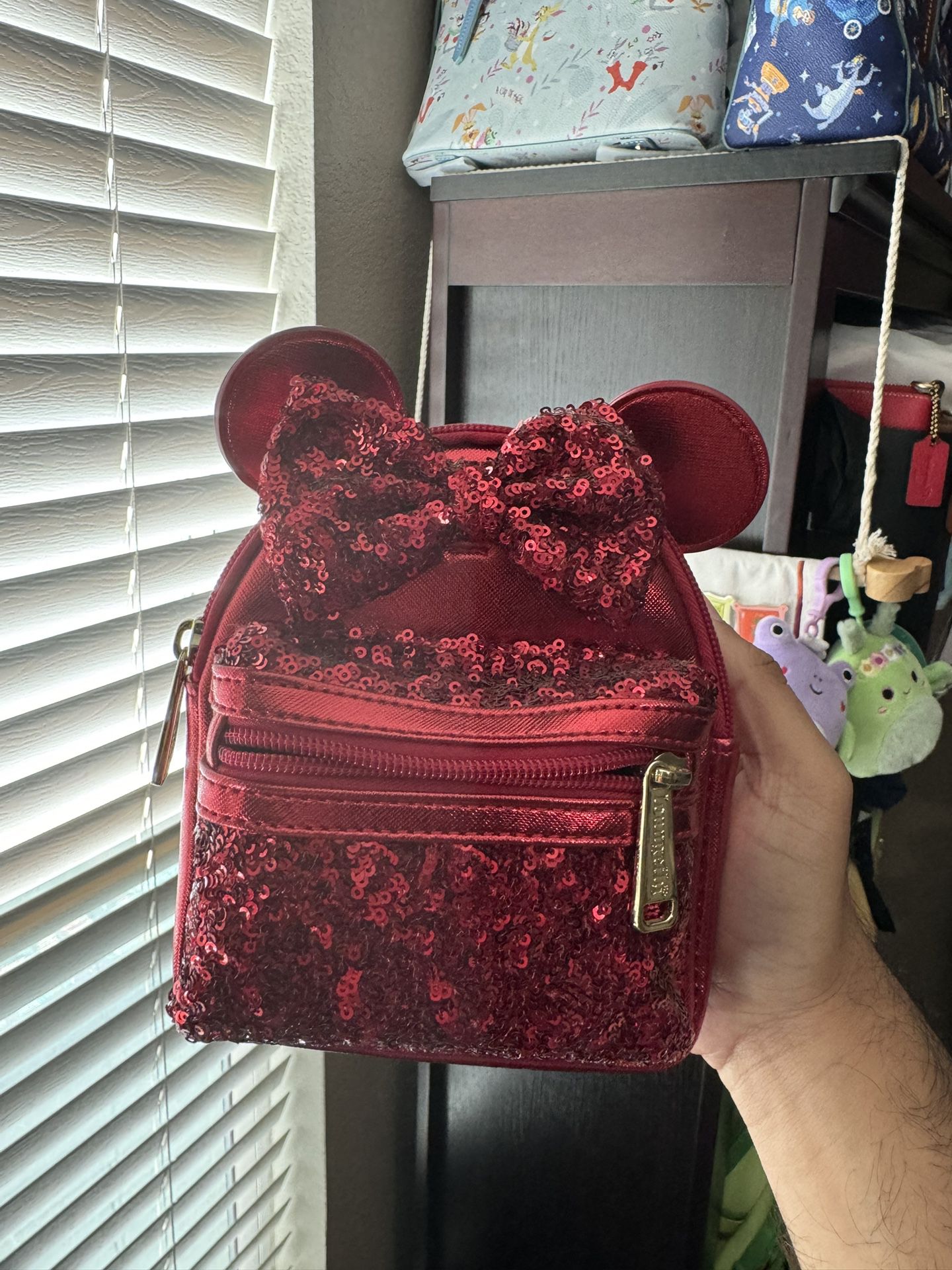 Red Minnie Mouse Sequins Wristlet Loungefly