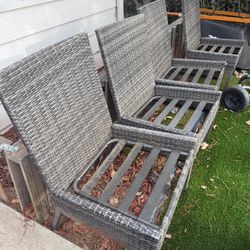 4 FREE PATIO CHAIRS 