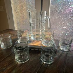 Vintage Anchor Hocking Tartan Pitcher and 6 Glasses