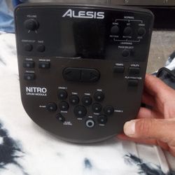 Alesis Drum Set 