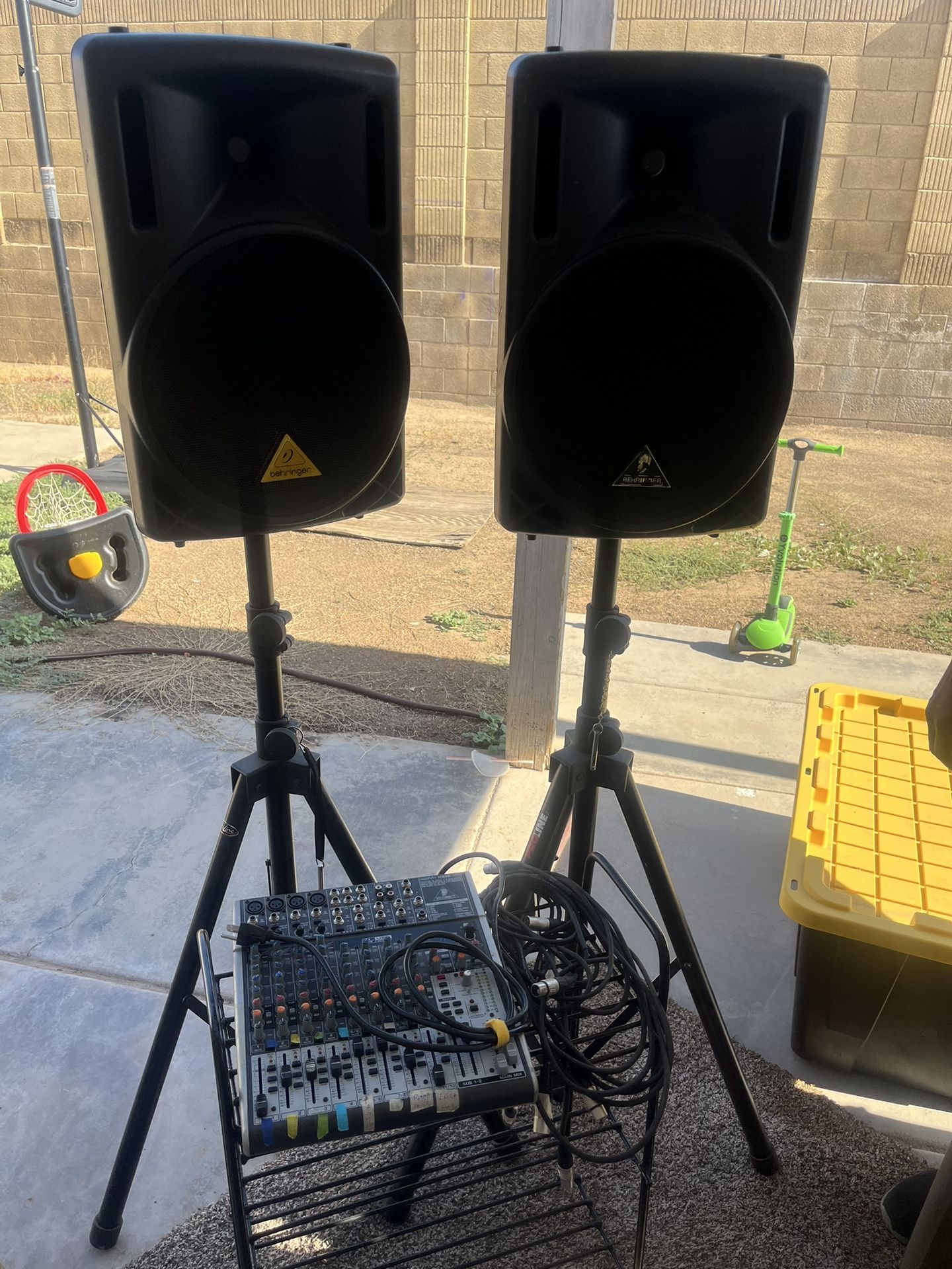 Behringer Amplifier & Eurolive B212 Speakers