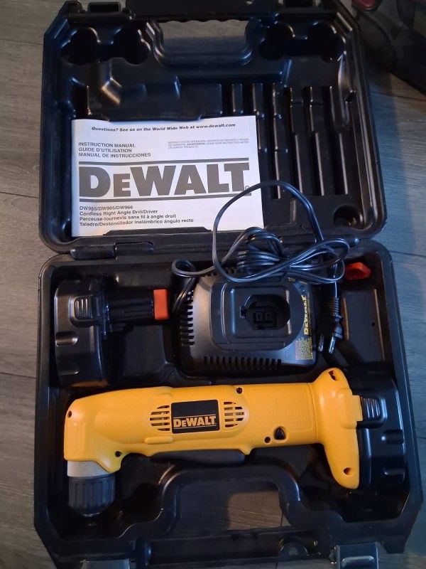 DeWALT Cordless Right Angle Drill/driver