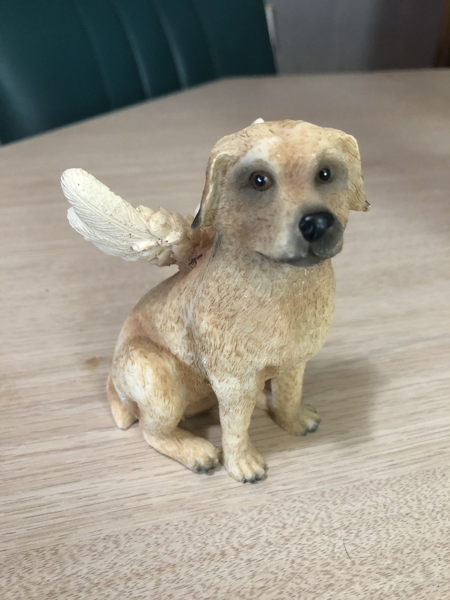 Labador retriever angel dog statue figurine memorial