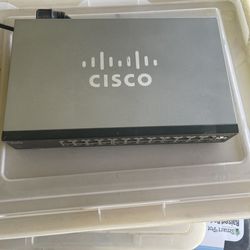 SG102-24 v2 Compact 24-Port Gigabit Switch Commutateur compact Gigabit à 24 ports