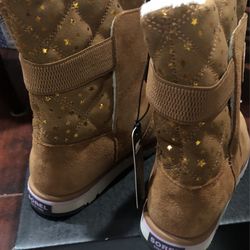 Brand  New Waterproof Girls Boots 