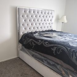 Queen Bed Frame 