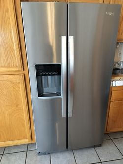 Whirlpool fridge, like new