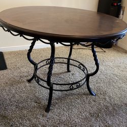 MOVING SALE : Dining Table (no chairs) FOR SALE $50