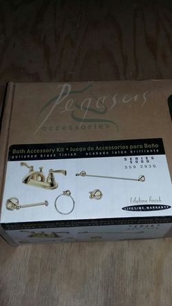 Bathroom accessori kit