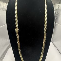 10k Cuban Link Chain Solid 
